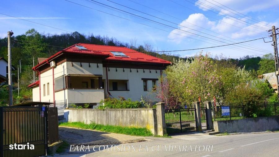 Casă cu 4 camere în Frâncești