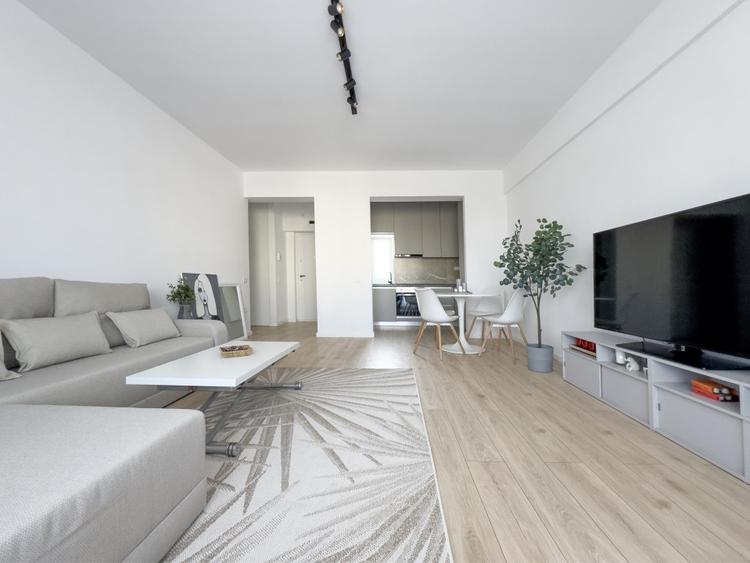 Apartament cu 2 camere decomandat, mobilat în Mamaia-Sat