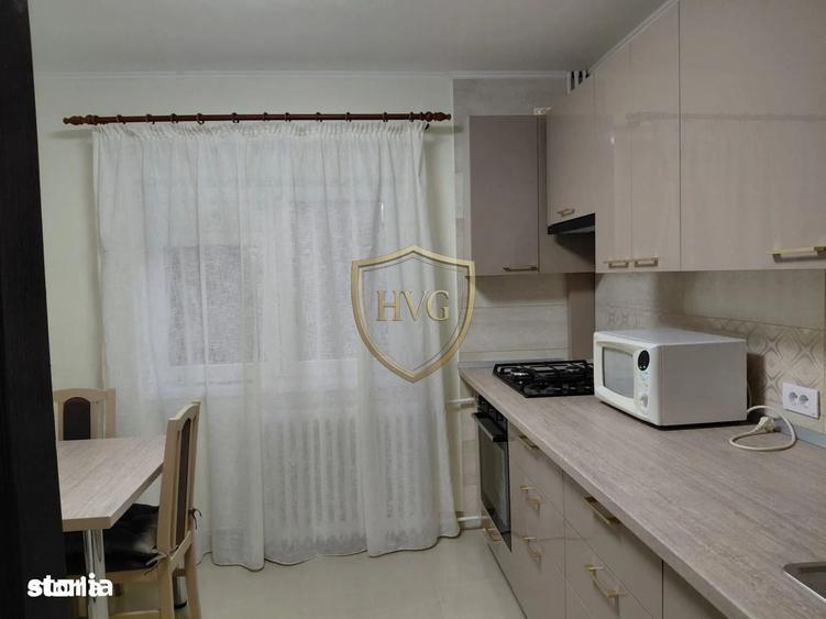 Apartament cu 3 camere | Loc de parcare | Decomandat | Nerva Traian - 8