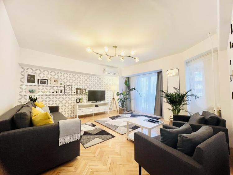 Apartament cu 2 camere decomandat, mobilat în Libertății