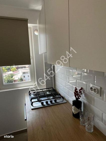 Apartament cu 2 camere semidecomandat, mobilat în Grivița