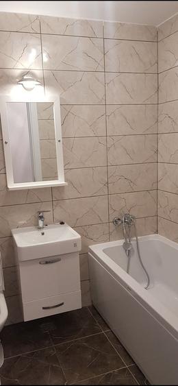 Garsonieră decomandată în Vitan