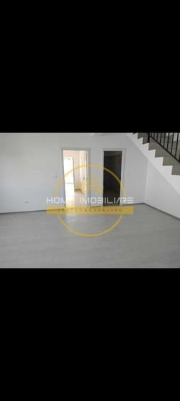 Duplex cu 4 camere cu Canalizare în Vișani