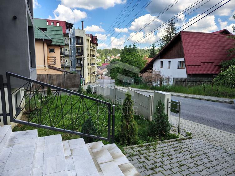 Apartament cu 2 camere semidecomandat, mobilat în Central