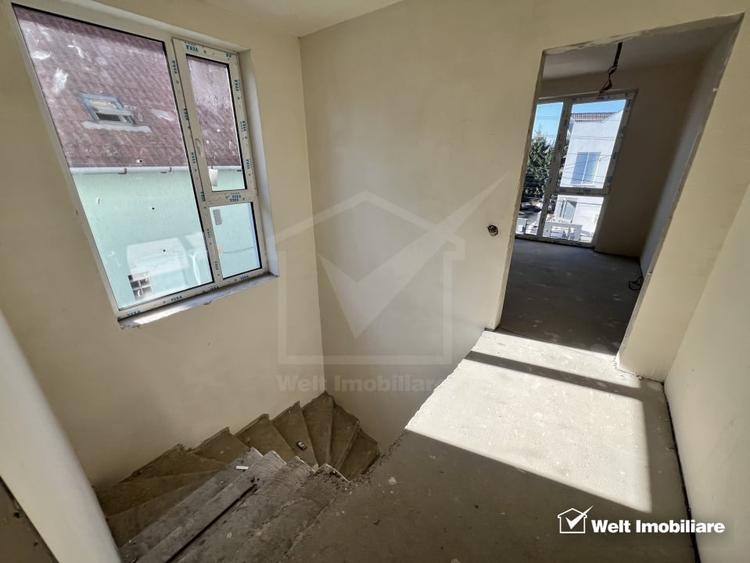 Duplex cu 5 camere cu Canalizare în Andrei Mureșanu