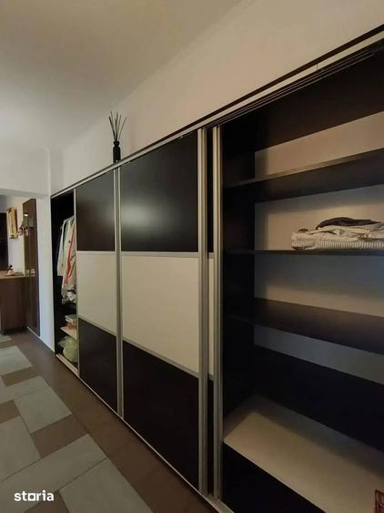 Apartament cu 3 camere decomandat, mobilat în Aviatorilor