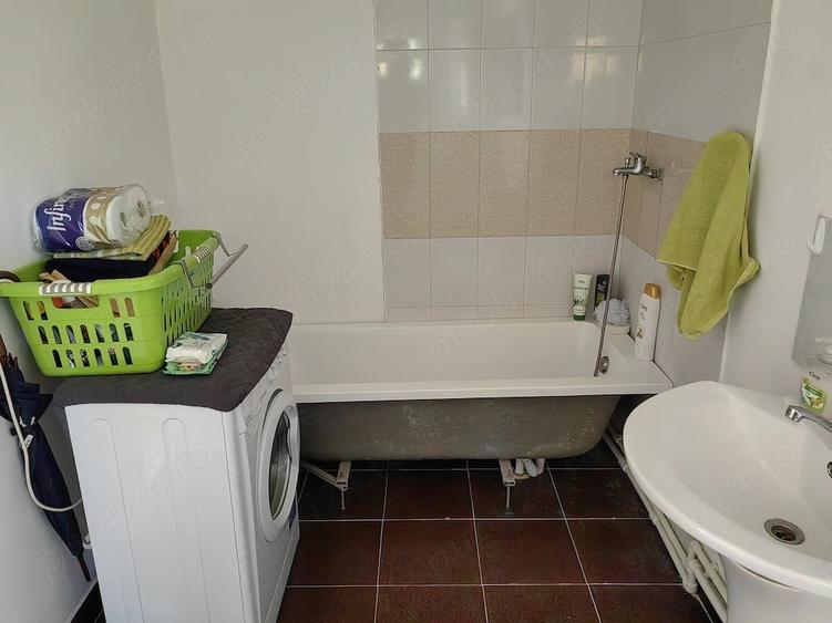 Casă cu 2 camere cu Teren 1900 Mp în Chergheș