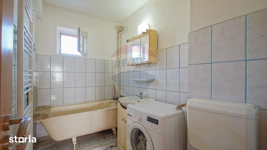 Apartament cu 4 camere în Stupini