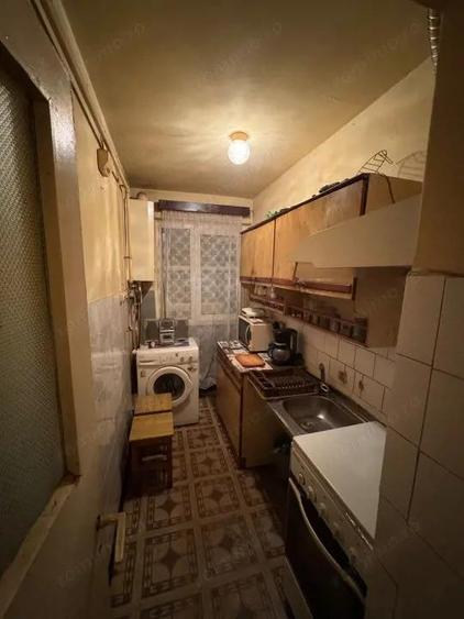 Apartament cu 2 camere semidecomandat în Decebal