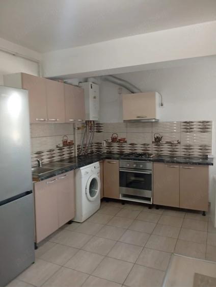 Apartament cu 2 camere decomandat în Nicolina
