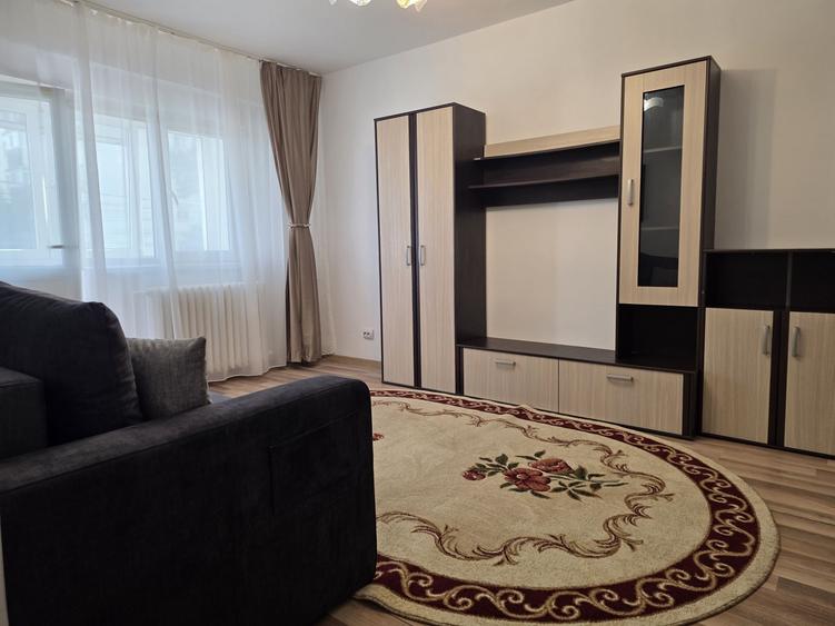 Apartament cu 2 camere decomandat în Alexandru cel Bun