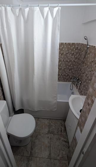 Vand apartment in orasul Marasesti la etajul 1 - 3