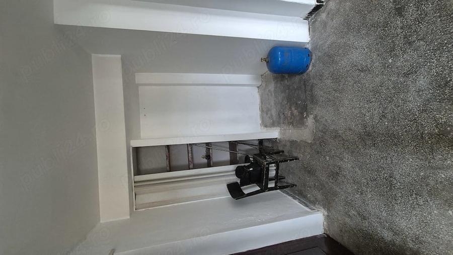 Apartament cu 2 camere nedecomandat în Central