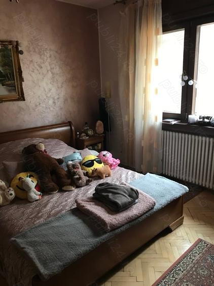 Casă cu 4 camere cu Teren 600 Mp în Călugareni