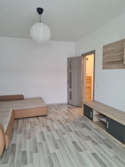 Apartament cu 2 camere decomandat, mobilat în Chiajna