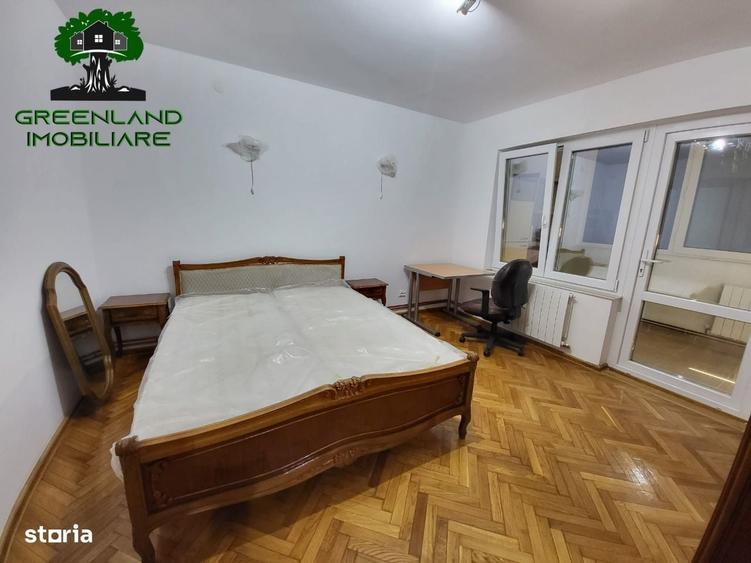 Apartament cu 4 camere decomandat în Copou