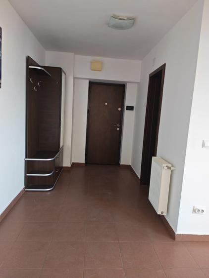 Garsonieră decomandată, mobilată în Unirii