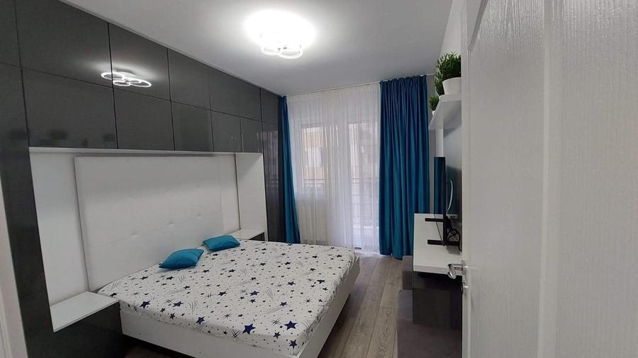 Apartament cu 2 camere decomandat în Runcu