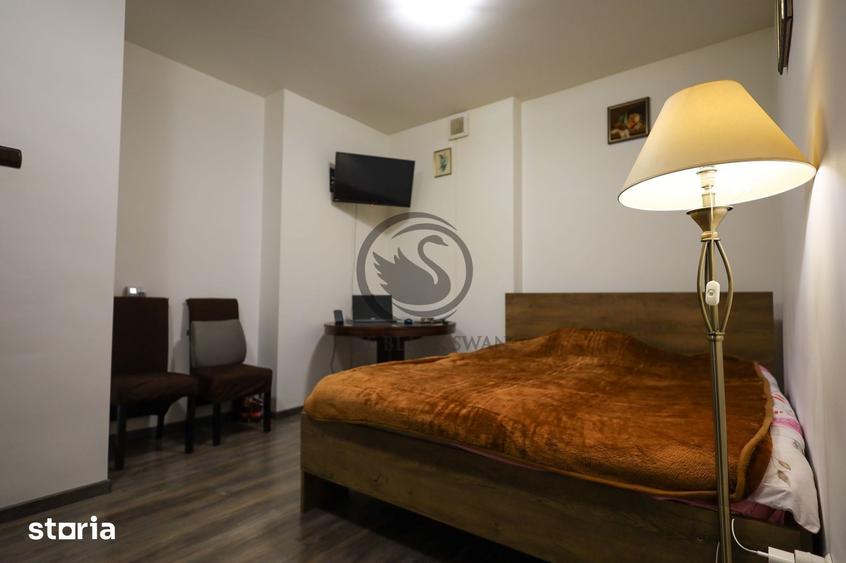 Casă cu 7 camere cu Teren 1436 Mp în Băneasa
