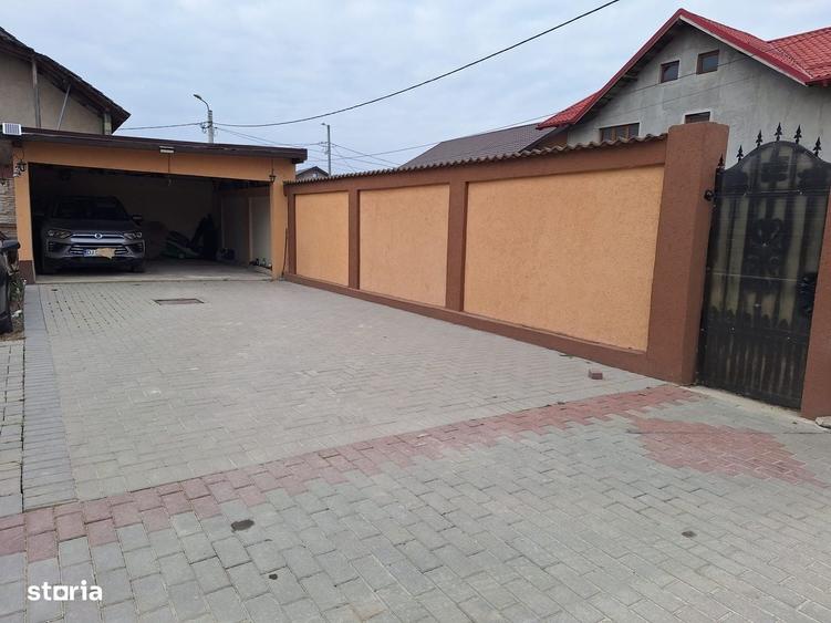 Casă cu 4 camere în Popoveni