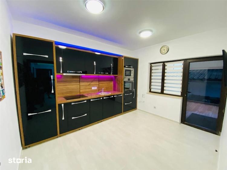 Casă cu 5 camere cu Teren 380 Mp în Clinceni