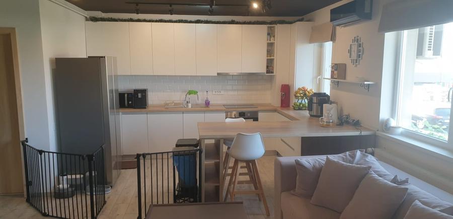 Apartament 3 camere, 71 mp ,zona Teilor - 17