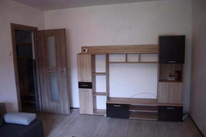 Apartament cu 2 camere semidecomandat în Astra