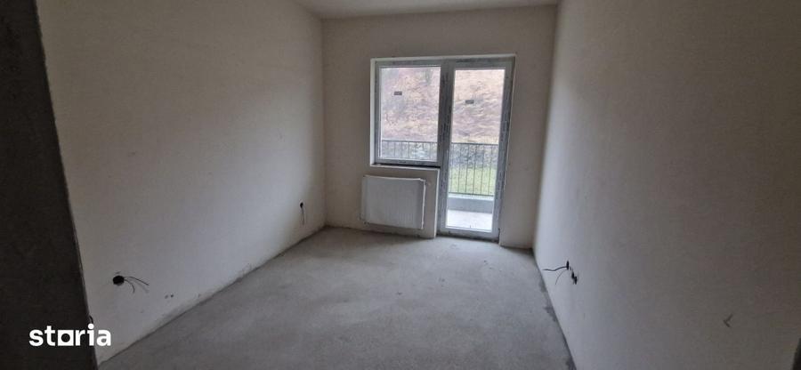 Apartament cu 3 camere în Florești — fotografia 3