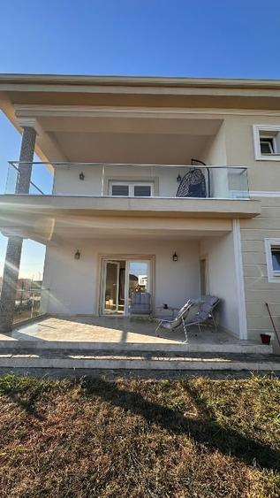 Birou, de 130 mp, în Giarmata