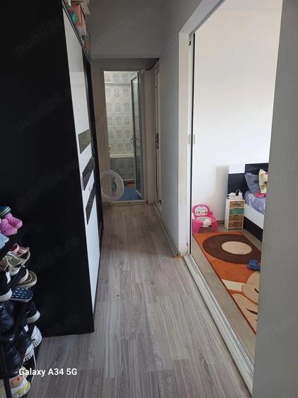 Apartament cu 2 camere decomandat în Sud