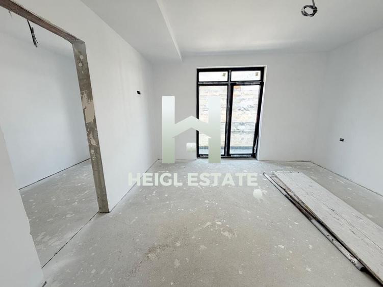 Duplex cu 4 camere cu Canalizare în Moșnița Nouă