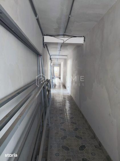 Spațiu comercial, de 1,000 mp, în Mureșeni