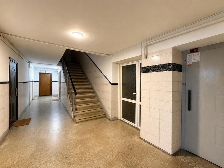Garsonieră decomandată în Unirii