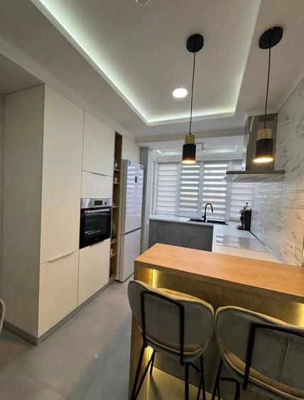 Apartament cu 2 camere decomandat în Sebastian