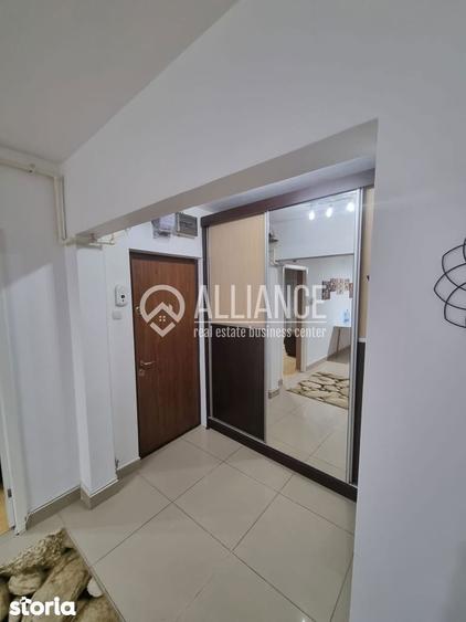 Apartament cu 2 camere decomandat, mobilat în Casa de Cultură