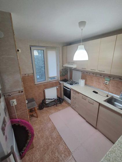 Apartament cu 2 camere decomandat în 1 Decembrie 1918