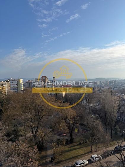 Apartament cu 2 camere semidecomandat în Piața Unirii