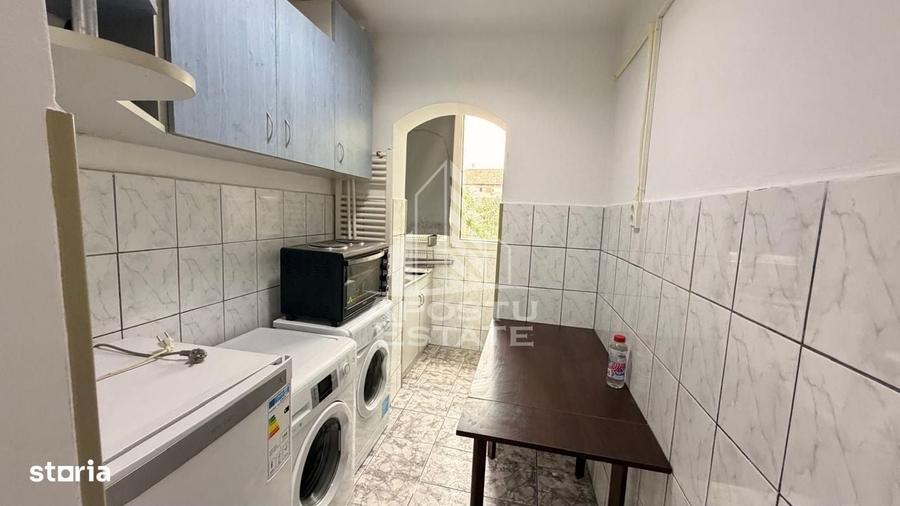 Garsonieră decomandată în Complex Studențesc — fotografia 2