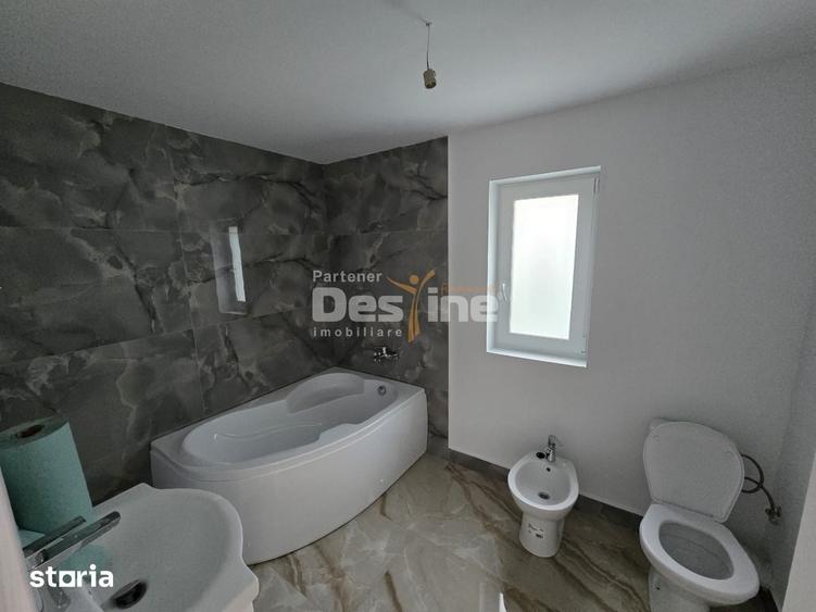 Casă cu 4 camere cu Teren 600 Mp în Valea Lupului