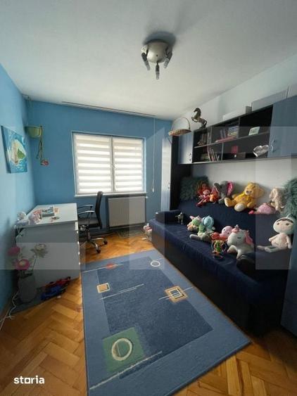 Apartament cu 3 camere decomandat în Aradului