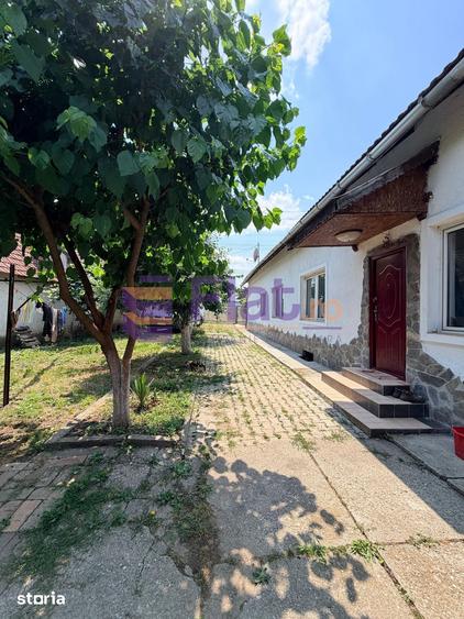 Casa cu teren de 1.651 mp ?i ie?ire la lac Feldioara Pod mansardabil - 19
