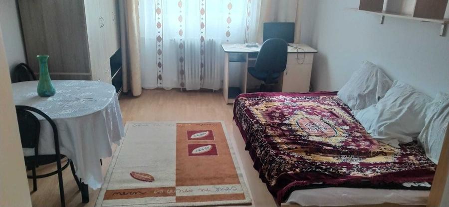 Garsonieră decomandată în Mărăști