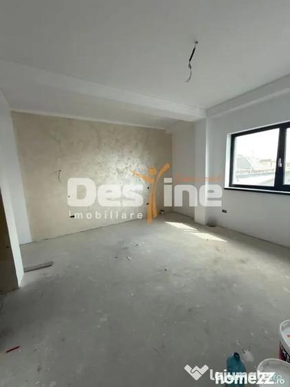 Casă cu 4 camere cu Teren 380 Mp în Central