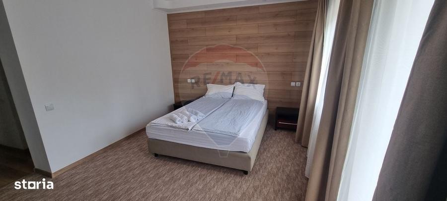 Spațiu comercial, de 860 mp, în Central