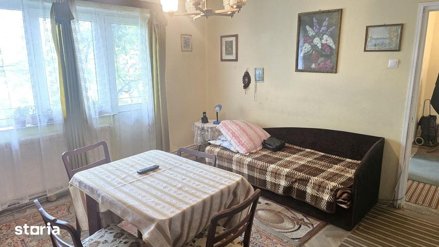 Apartament cu 2 camere în Piața Centrală