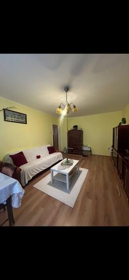 Apartament 4 camere | 81 mp | 2 bai | 2 balcoane | Etaj 1 | Halchiu - 2