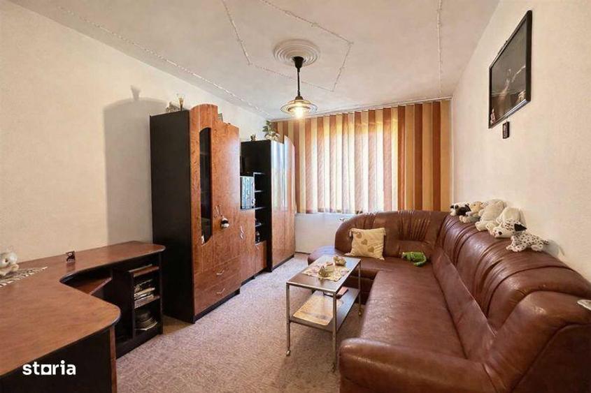 Apartament cu 3 camere în Micălaca