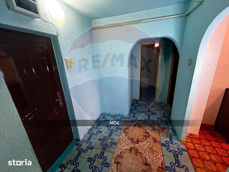 Apartament cu 2 camere decomandat în Traian