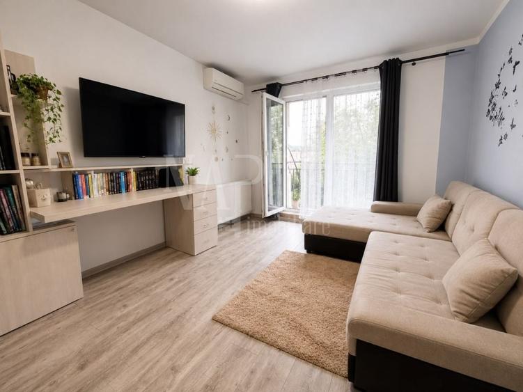 Apartament cu 2 camere decomandat în Florești