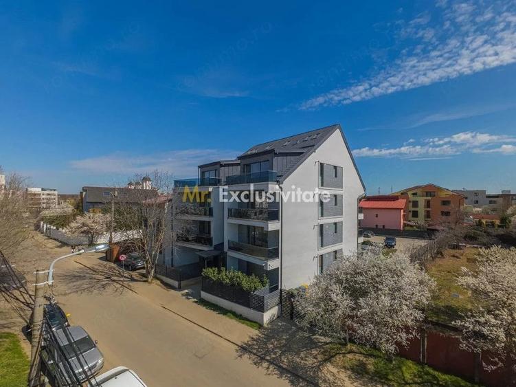 Apartament cu 4 camere decomandat în Sisești